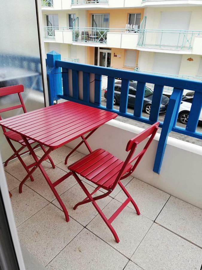Ferienwohnung Vie De Famille Camiers Exterior foto
